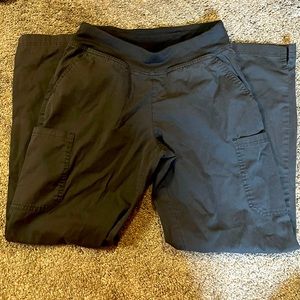 3/$15. Ladies black scrubs  S